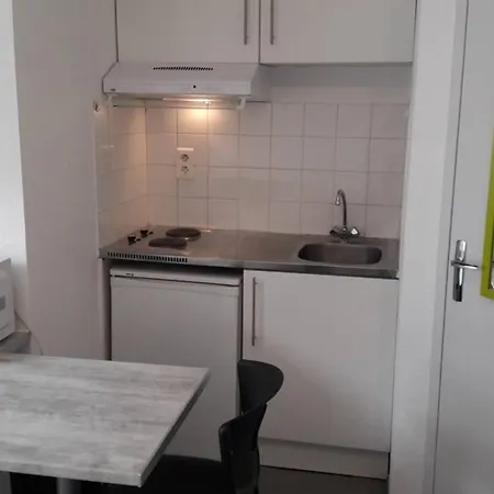 Appartement Studio Au Calme Pres De La Faculte